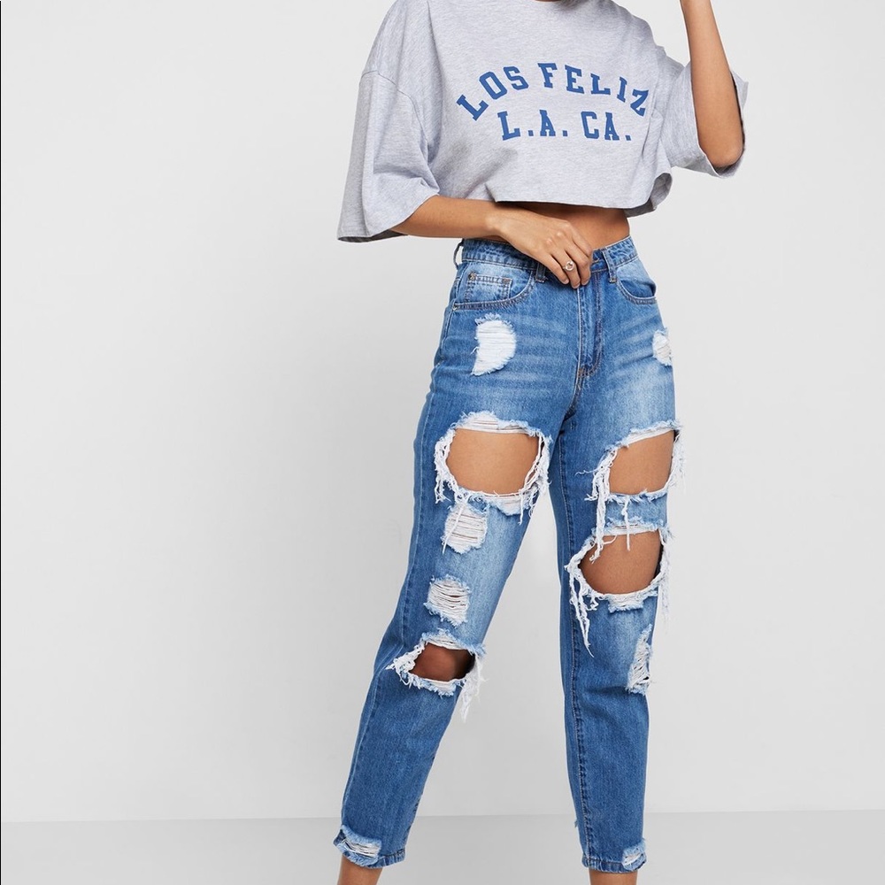 Vintage mom jeans | ripped mom jeans